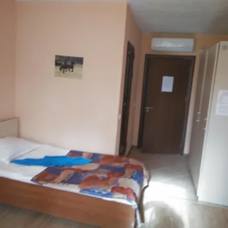 Rekar Hostel Dobrich